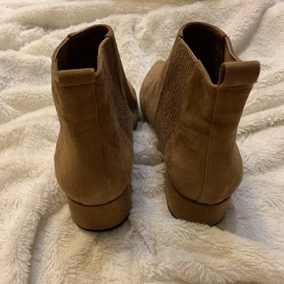 Senso “Kylee” Suede Ankle Boots in Camel - Picture 7 of 7